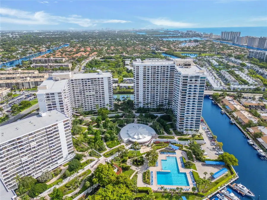2500 Parkview Dr #509, Hallandale Beach, FL 33009 - #2