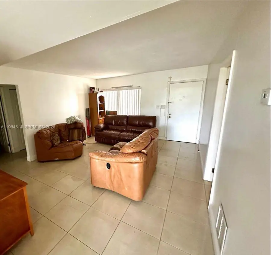 8650 SW 133rd Ave Rd #314, Miami, FL 33183 - #2