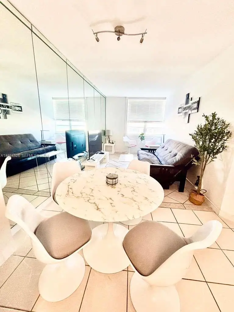 100 Lincoln Rd #825, Miami Beach, FL 33139 - #2