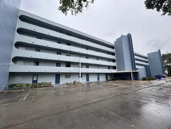 5301 NW 2nd Ave #2030, Boca Raton, FL 33487