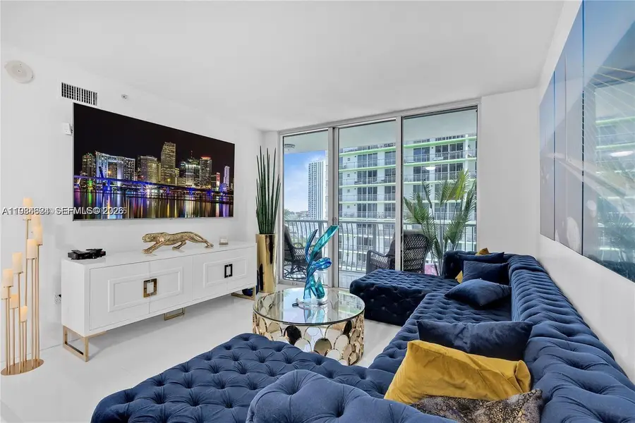 1750 N Bayshore Dr #1709, Miami, FL 33132 - #3