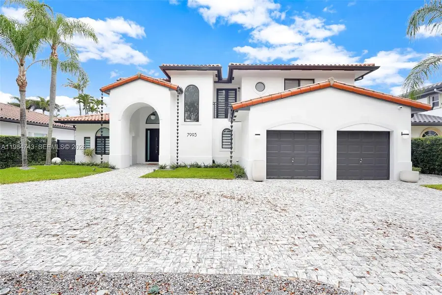 7993 NW 161st Ter, Miami Lakes, FL 33016 - #3