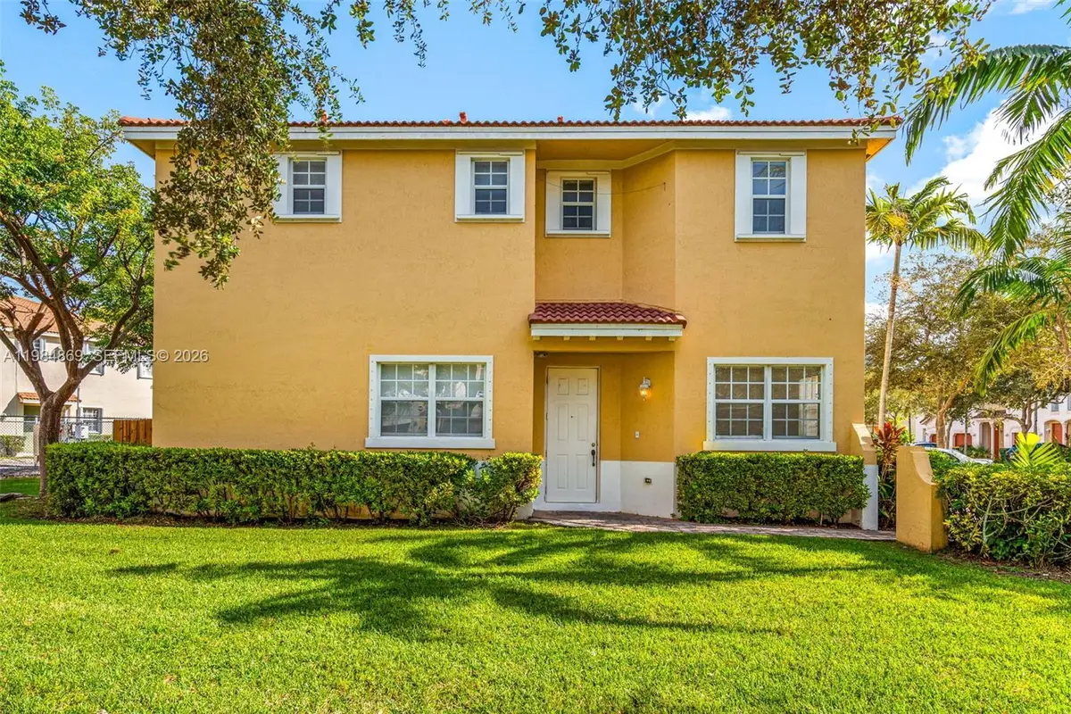 2109 NE 3rd Ct, Homestead, FL 33033 - #1