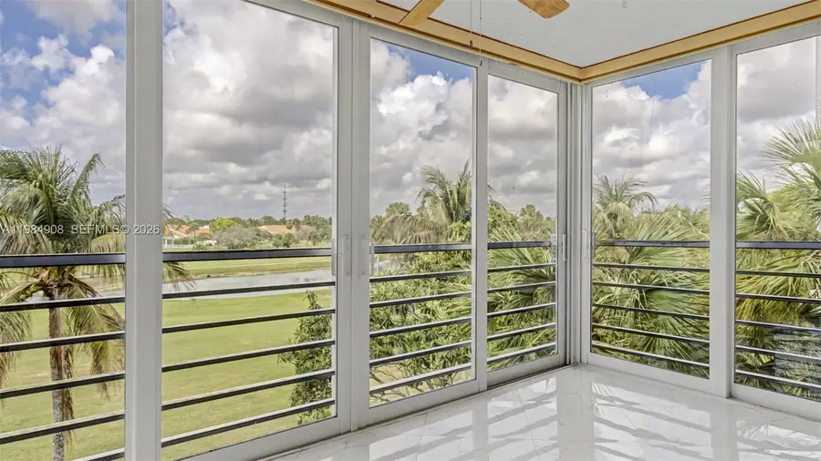 3970 Oaks Clubhouse Dr #407, Pompano Beach, FL 33069 - #2