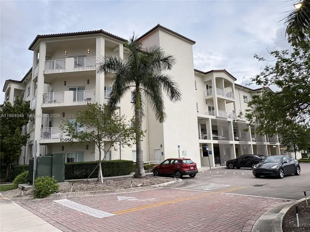 10950 NW 82nd St #319, Doral, FL 33178 - #1