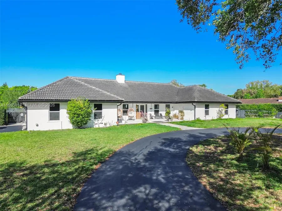 5431 SW 109th Ave, Davie, FL 33328 - #3