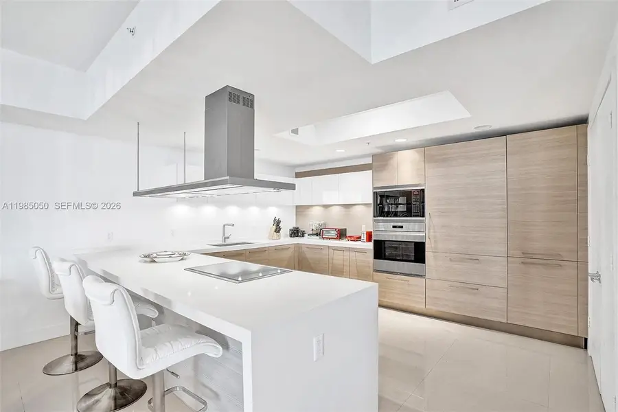 17301 Biscayne Blvd #1207, North Miami Beach, FL 33160 - #3