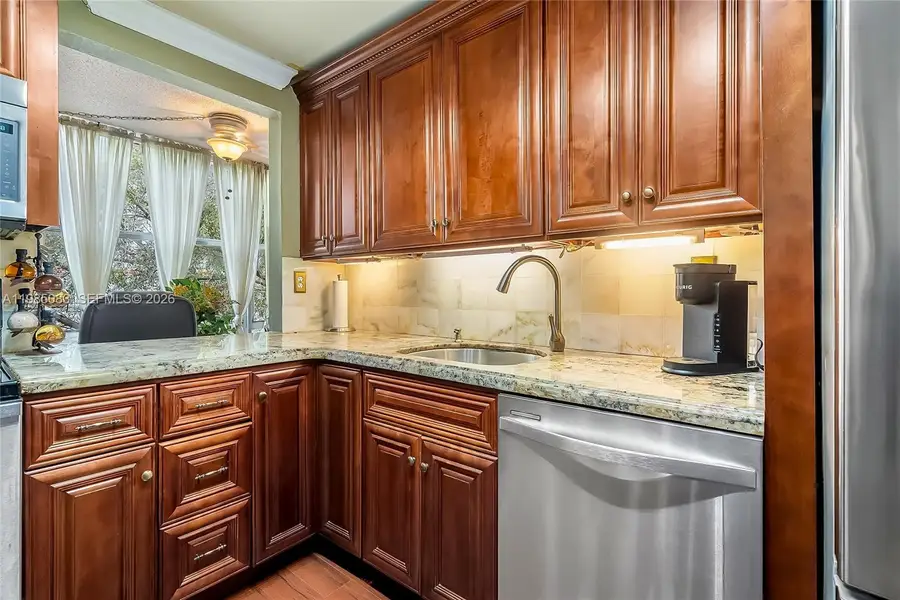 200 172nd St #319, Sunny Isles Beach, FL 33160 - #2