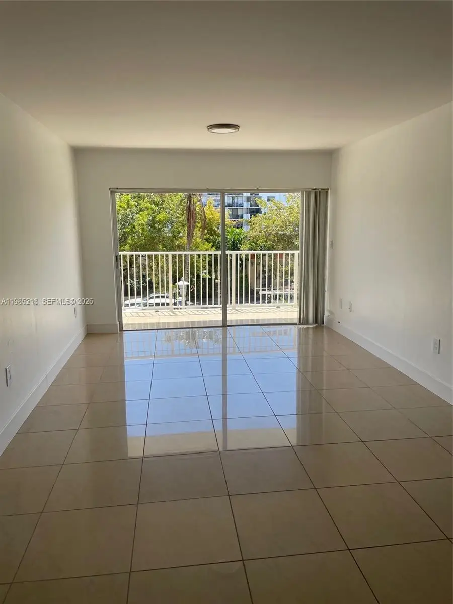 3615 NE 167th St #301, North Miami Beach, FL 33160 - #2