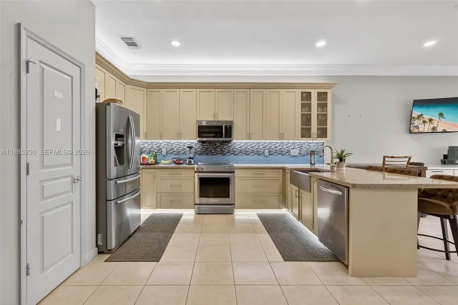 10701 SW Waterway Ln, Port Saint Lucie, FL 34987 - #2