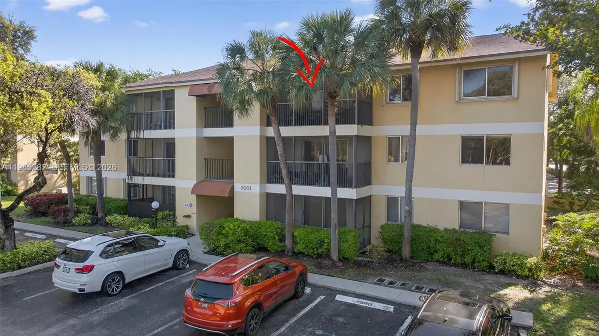 3001 N Oakland Forest Dr #302, Oakland Park, FL 33309 - #1