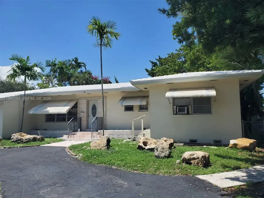 Address Withheld By Seller, Miami Beach, FL 33162 - #2