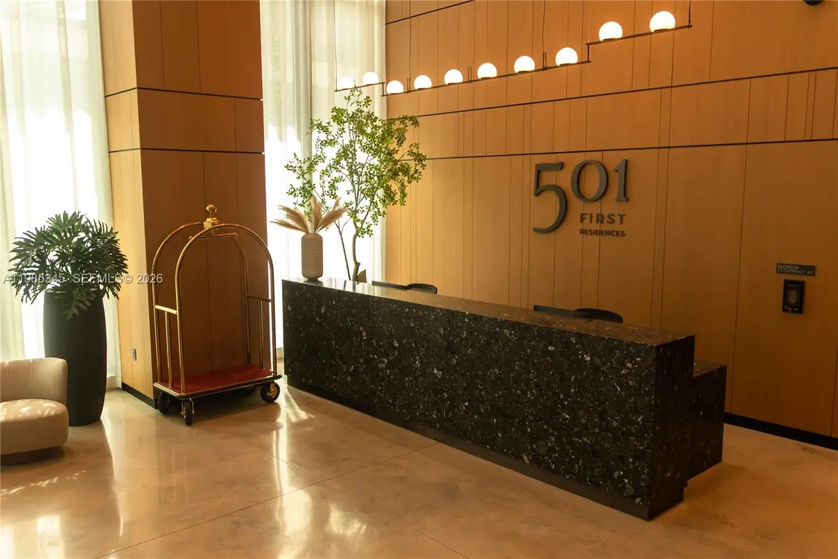 121 NE 5th St #2211, Miami, FL 33132 - #1