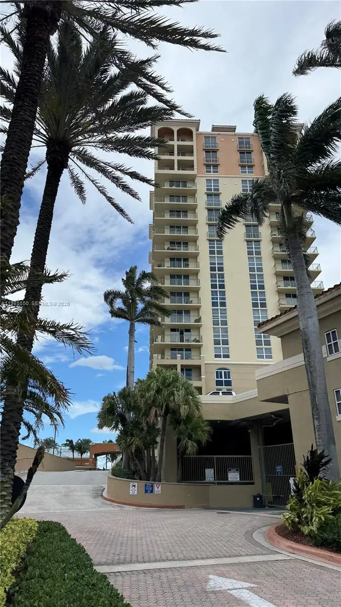 2080 S Ocean Dr #905, Hallandale Beach, FL 33009 - #2