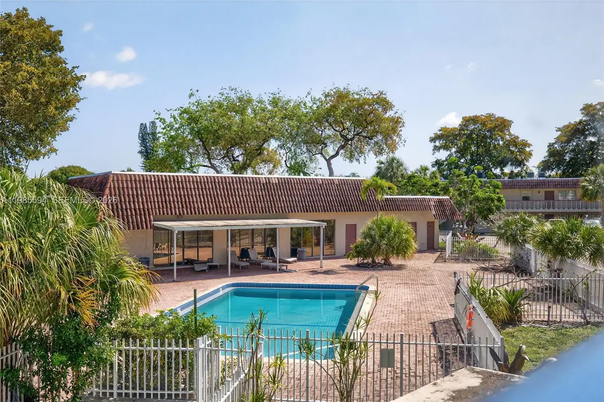 3777 NW 78th Ave #8F, Hollywood, FL 33024 - #1