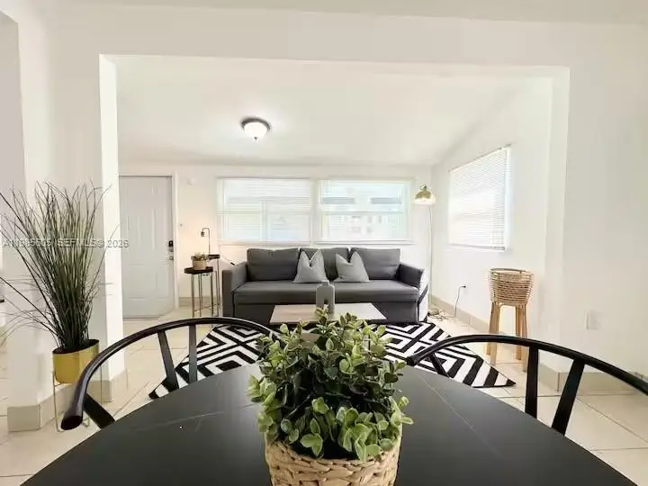 412 NW 95th St, Miami, FL 33150 - #1