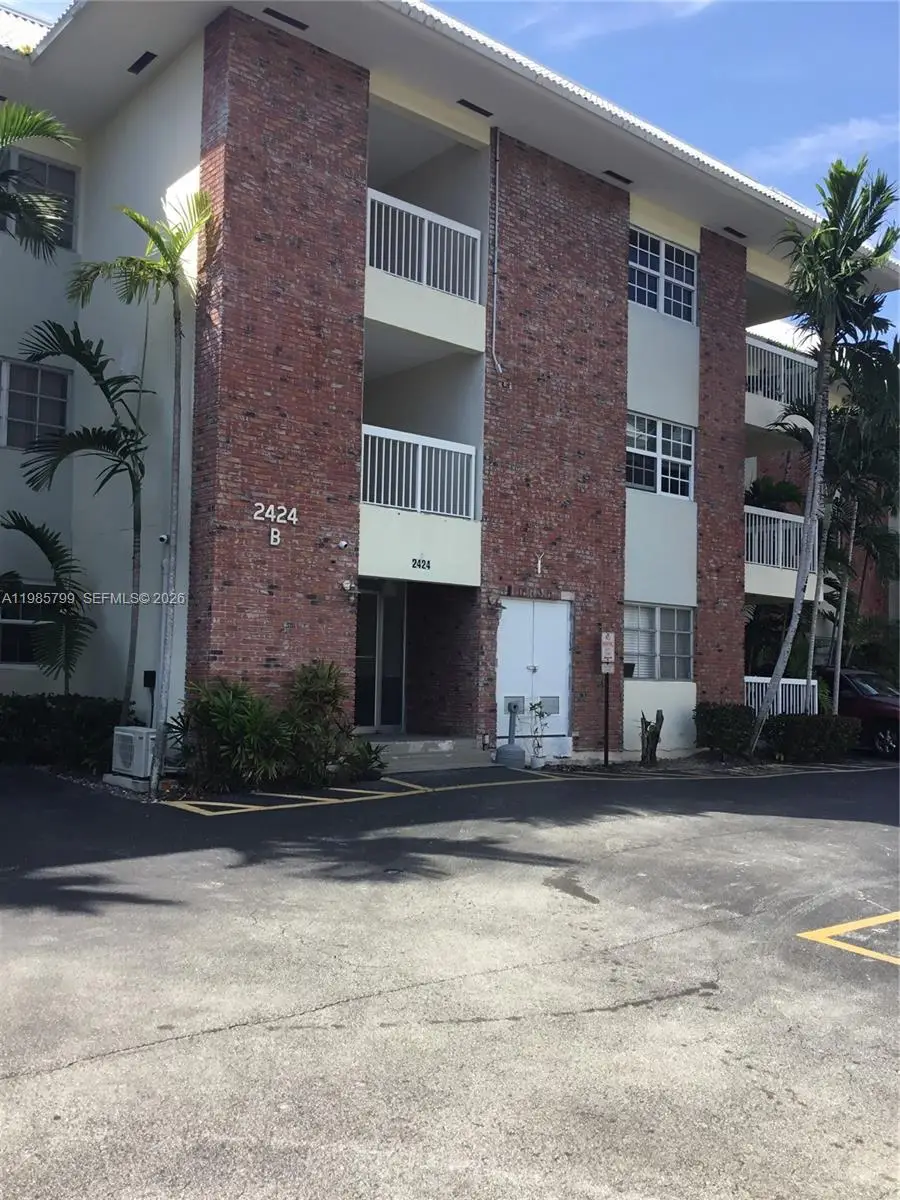 2426 SE 17th Cswy #209A, Fort Lauderdale, FL 33316 - #3