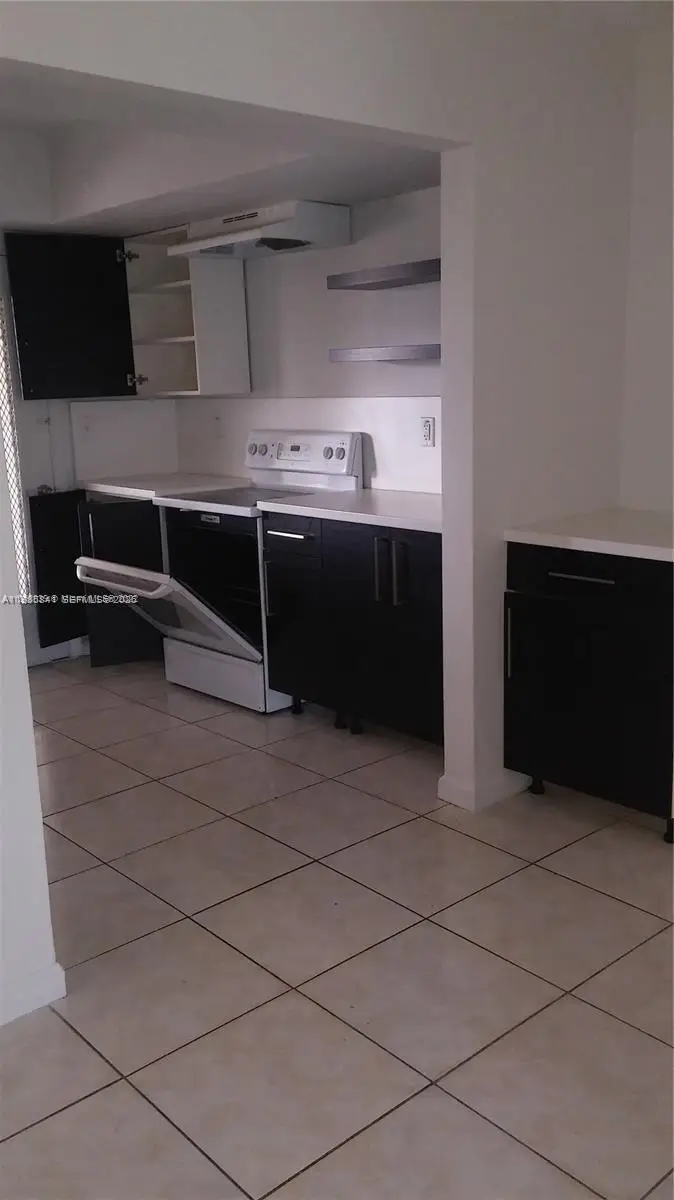 11840 NE 19th Dr #27, North Miami, FL 33181 - #2