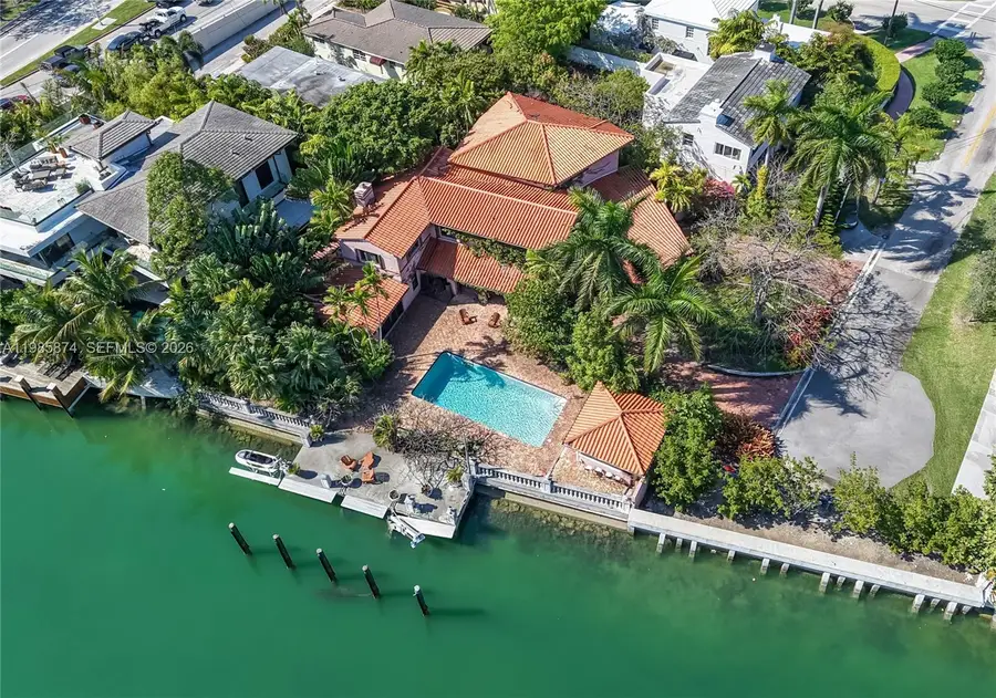 3310 Garden Ave, Miami Beach, FL 33140 - #2