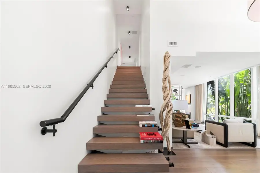 601 NE 27 #TH104, Miami, FL 33137 - #3