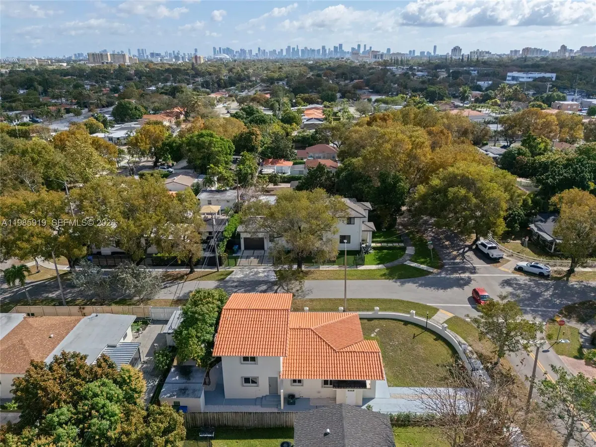 5251 SW 6th St, Miami, FL 33134 - #1