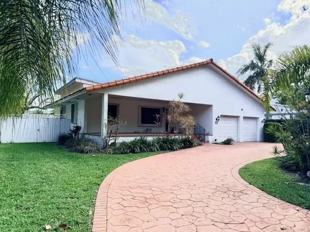6420 SW 81st St, Miami, FL 33143 - #1