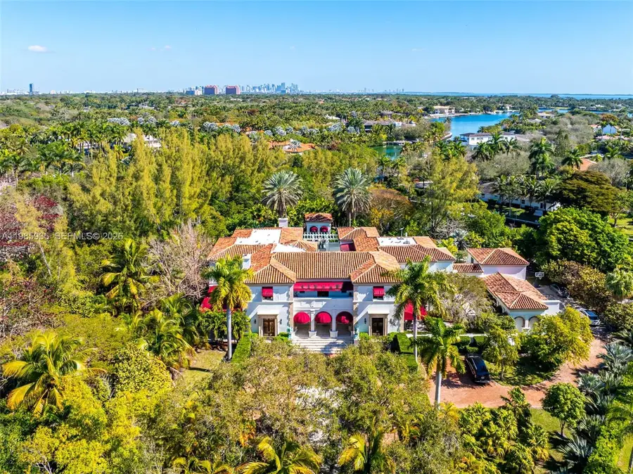 9401 Journeys End Rd, Coral Gables, FL 33156 - #2