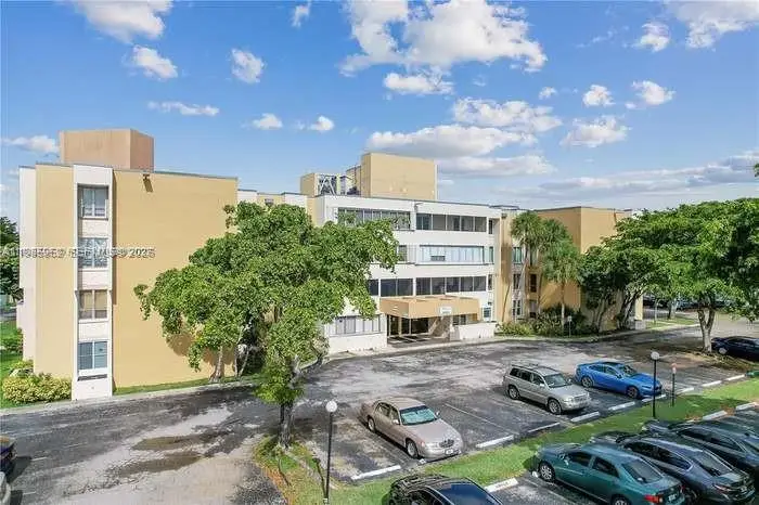6901 SW 147th Ave #2E, Miami, FL 33193 - #1