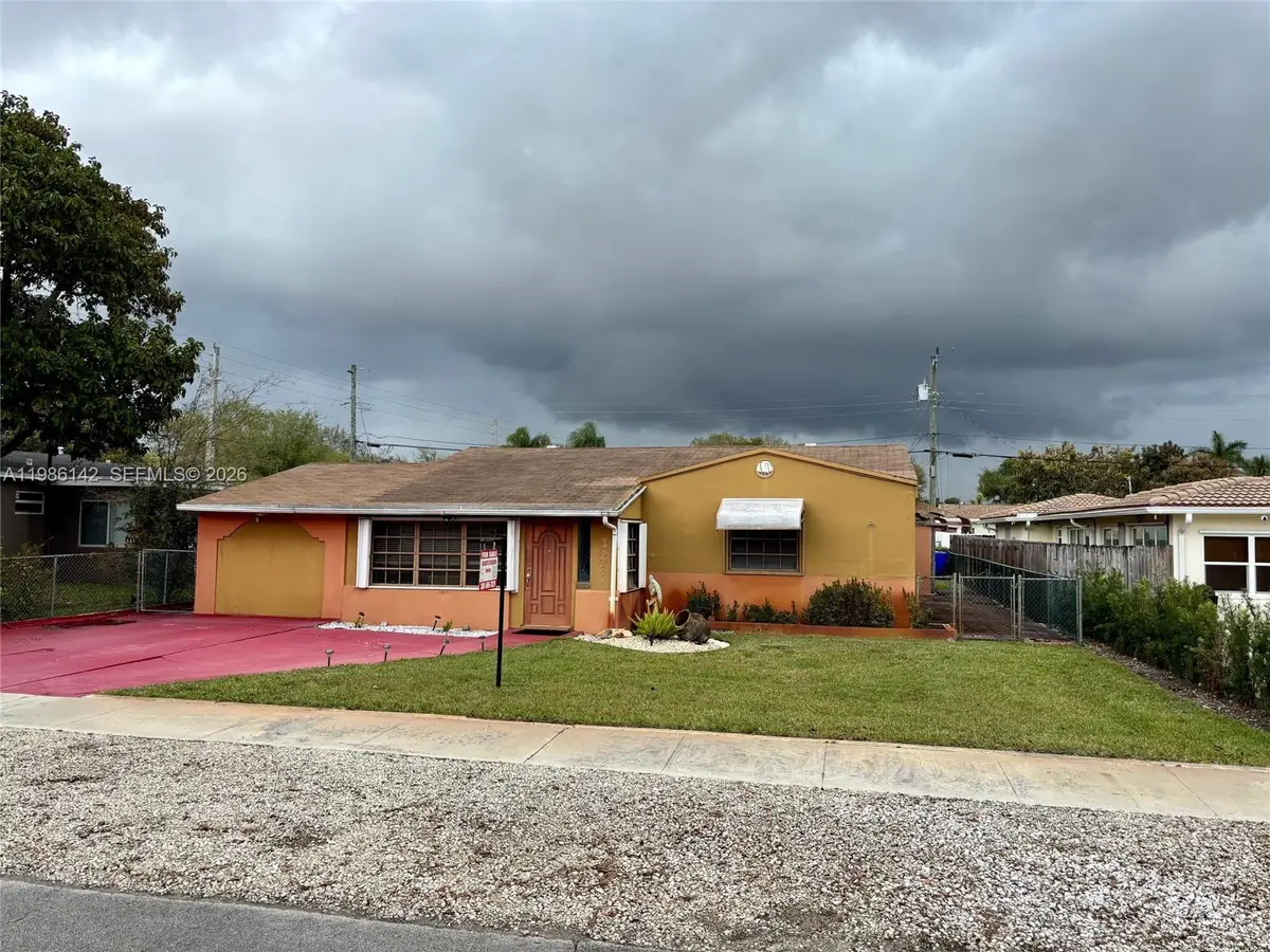 3241 Arthur Ter, Hollywood, FL 33021 - #1