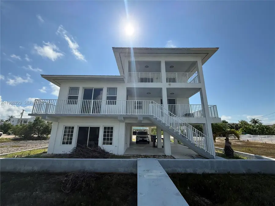 27403 Antigua Ln, Lower Keys, FL 33042 - #2