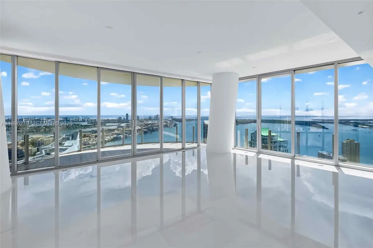 300 Biscayne Blvd Way #4901E, Miami, FL 33131 - #1