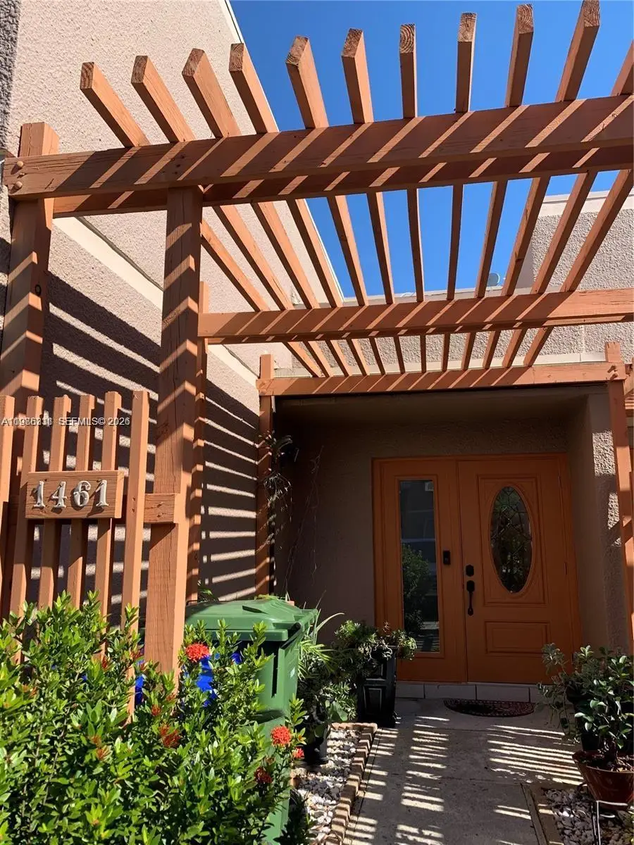 1461 NW 113th Ave, Pembroke Pines, FL 33026 - #1