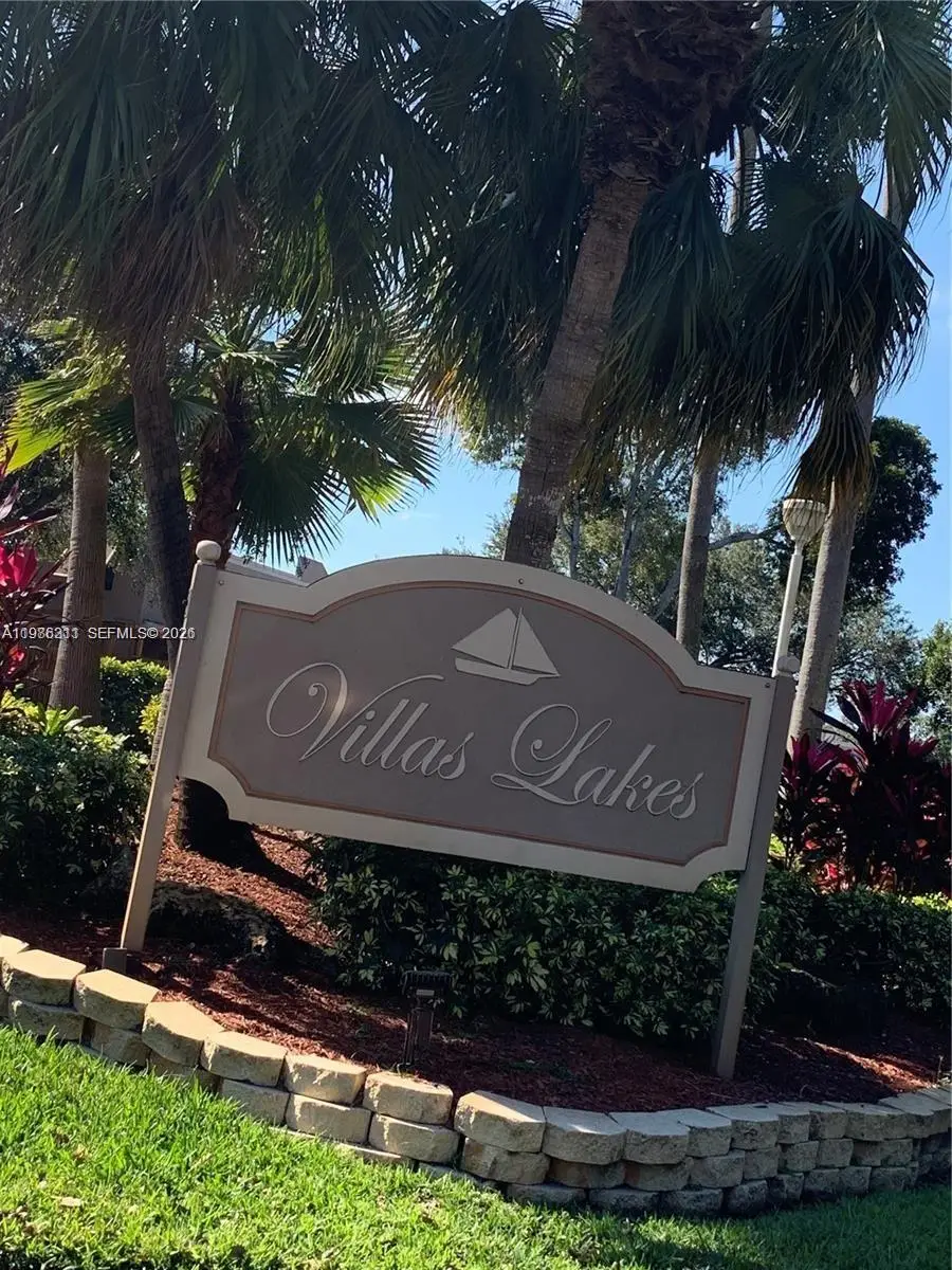 1461 NW 113th Ave, Pembroke Pines, FL 33026 - #3