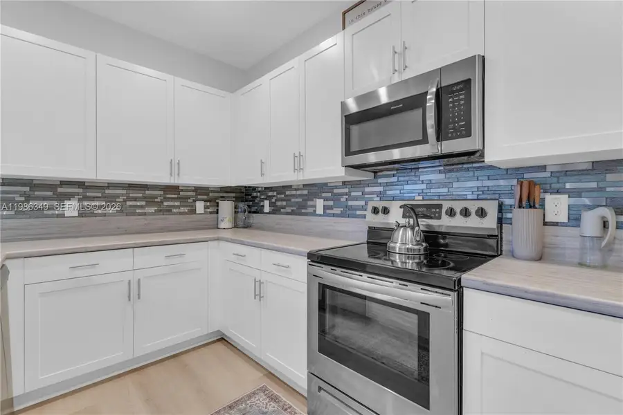 21068 NE 8th Ave, Miami, FL 33179 - #3