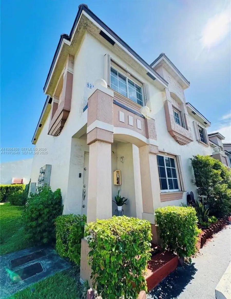 8346 NW 10th St #1F, Miami, FL 33126 - #2