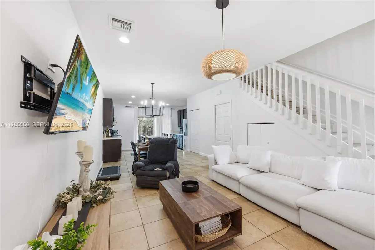 5918 Woodlands Blvd, Tamarac, FL 33319 - #1