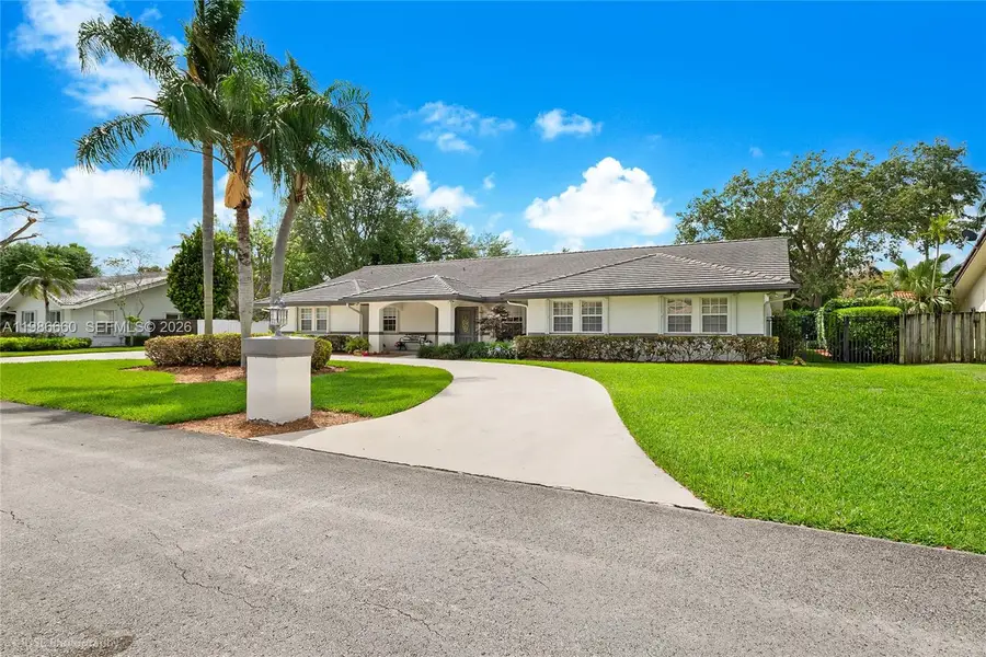 10422 SW 121st St, Miami, FL 33176 - #2