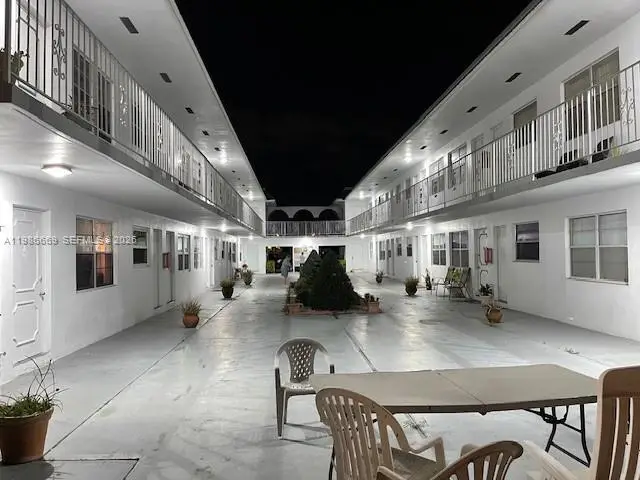 2826 Van Buren St, Hollywood, FL 33020 - #3