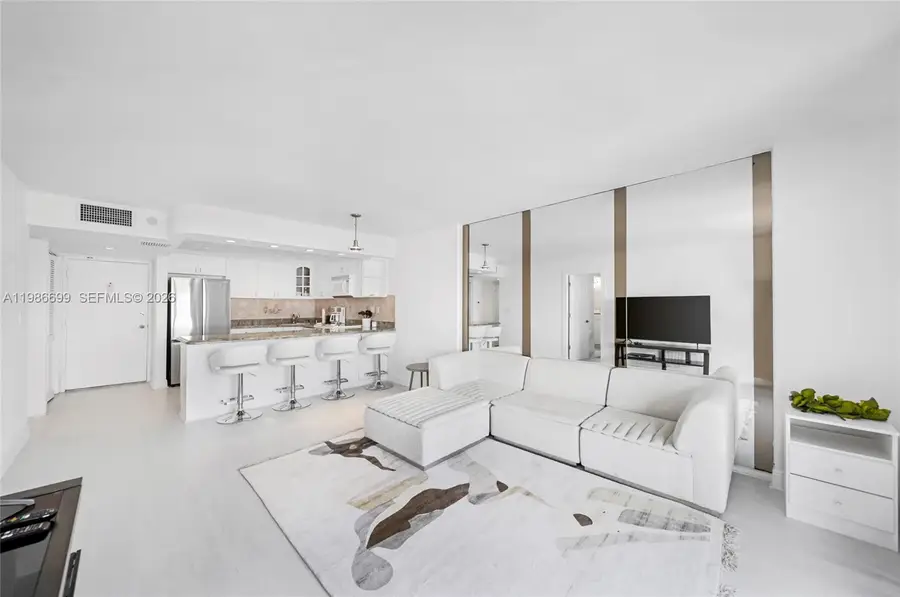 465 Ocean Dr #1102, Miami Beach, FL 33139 - #2