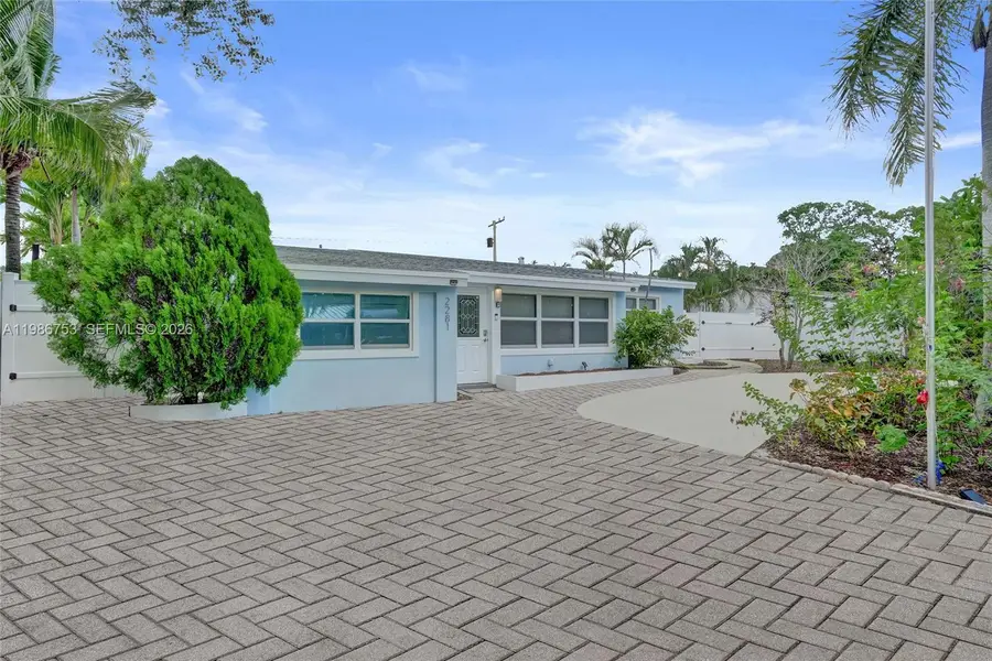 2281 SW 15th St, Fort Lauderdale, FL 33312 - #3