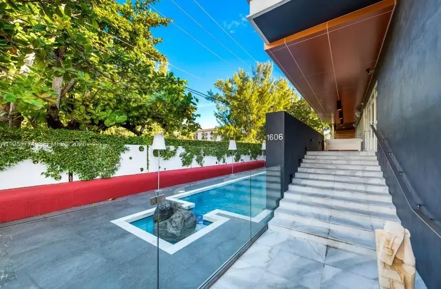 1606 S Bayshore Dr, Miami, FL 33133 - #2