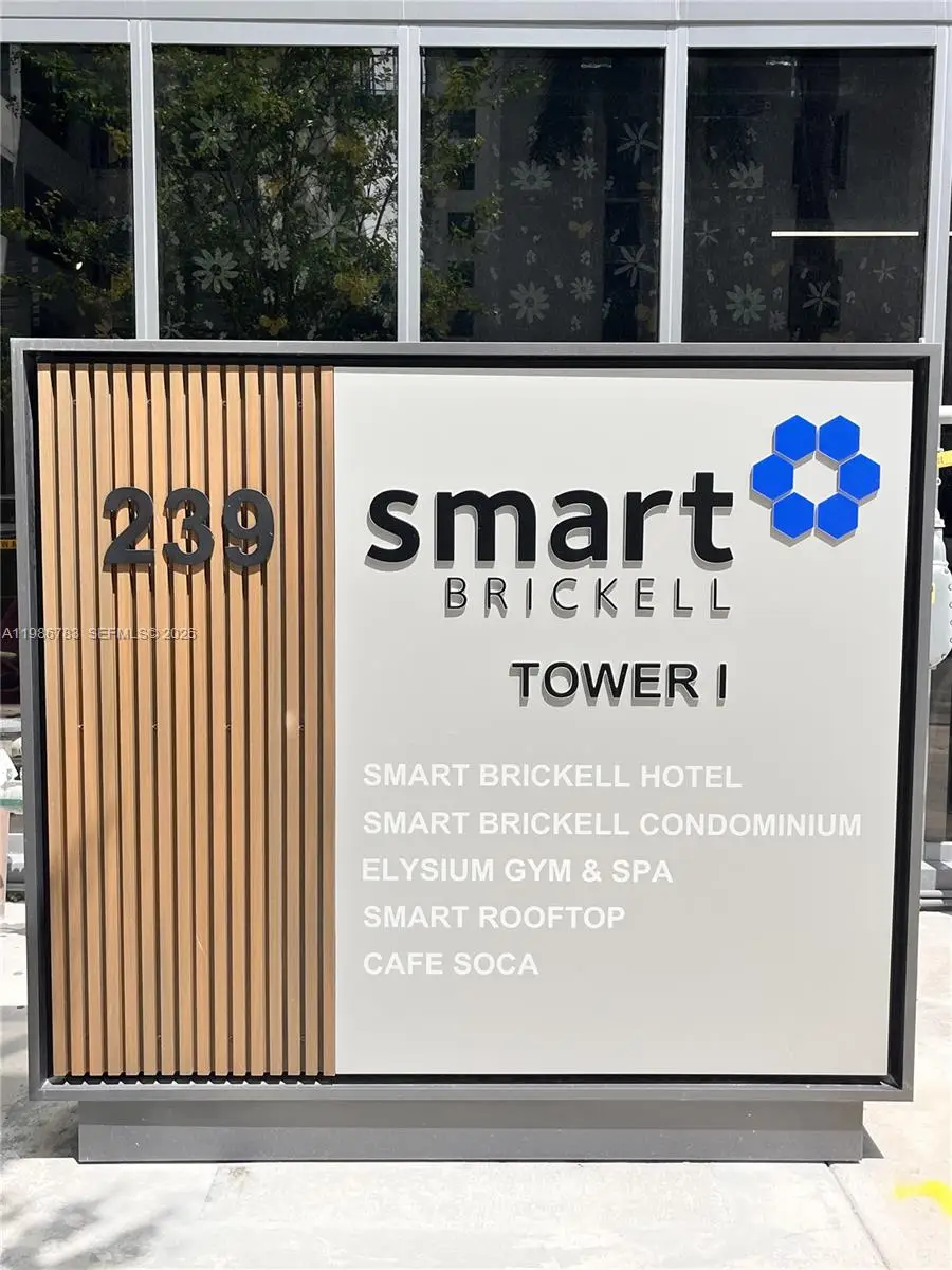 229 SW 9th St #307, Miami, FL 33130 - #1