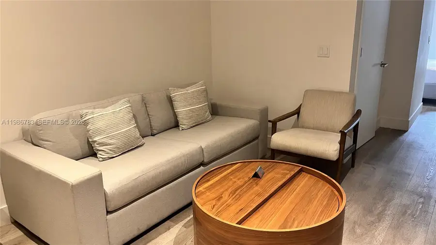 229 SW 9th St #307, Miami, FL 33130 - #3