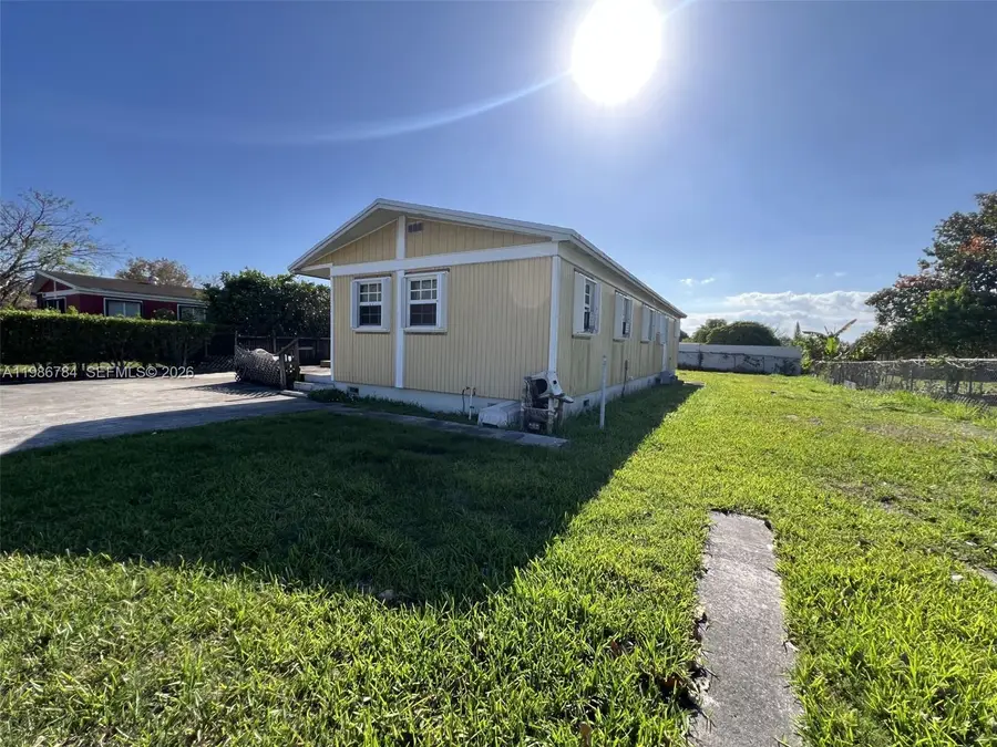 16970 SW 104th Ave, Miami, FL 33157 - #2