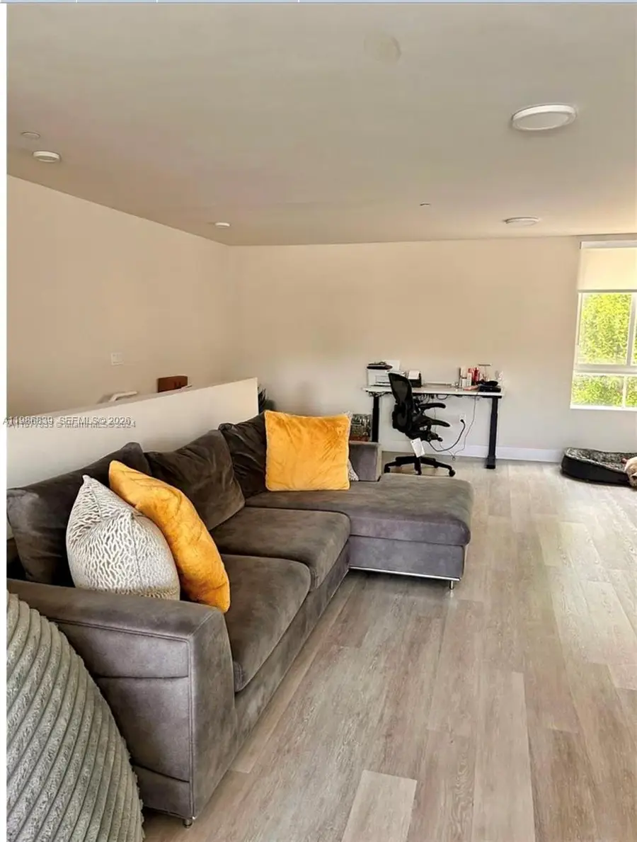 2561 NE 193rd St #1201, Miami, FL 33180 - #2