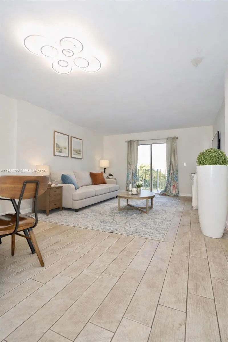 8240 SW 210th St #207, Cutler Bay, FL 33189 - #2