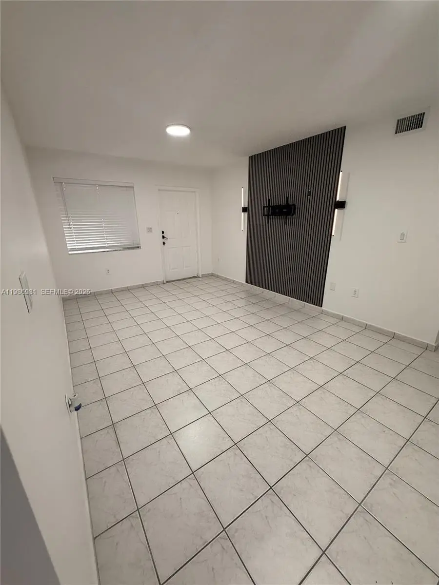 3262 W 70th St #101, Hialeah, FL 33018 - #3