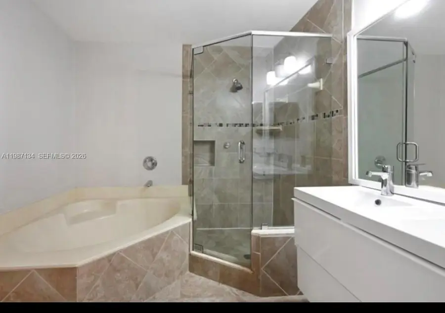 6690 NW 38th Dr, Lauderhill, FL 33319 - #3