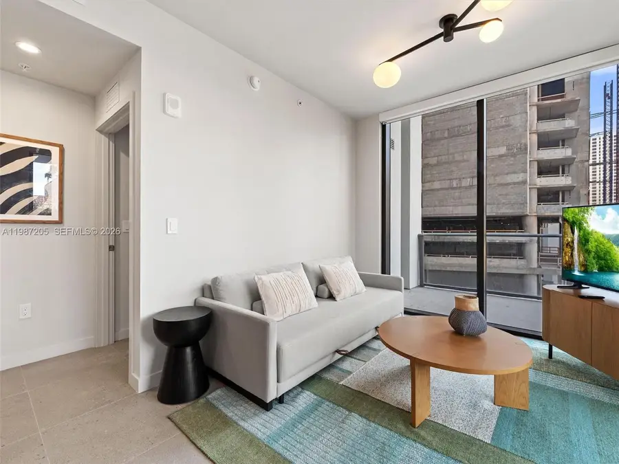 11 NE 6th St #301, Miami, FL 33132 - #3