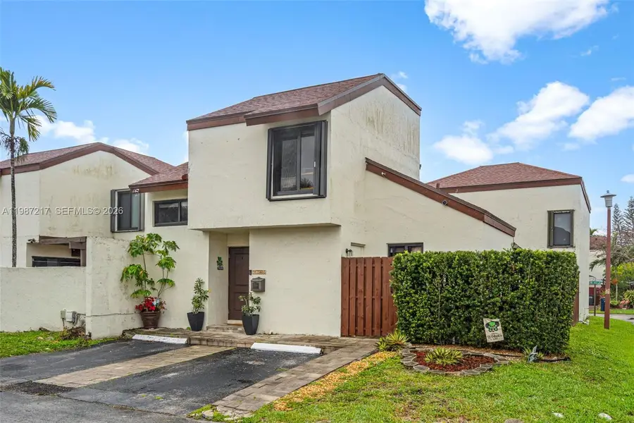 9746 NW 4th Ln #9746, Miami, FL 33172 - #2